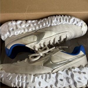 Nike Beige and Blue Sneakers